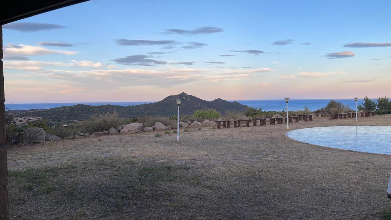Is Bisus Guest House Castiadas Exterior foto